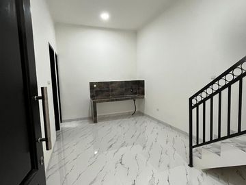 Rumah Condet Townhouse Kramatjati, Murah Mewah Baru di Jaktim Jakarta Timur Dijual (APS)