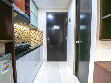 Lokasi dekat pusat perkantoran Jakarta! Sewa Murah Apartemen Tamansari Sudirman Type Studio, Full Furnished, Lokasi (SCBD, Benhil, Senayan, & WTC)