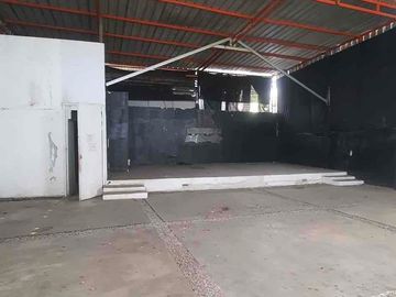 dijual Gudang + tanah strategis di jalan raya Soreang bandung