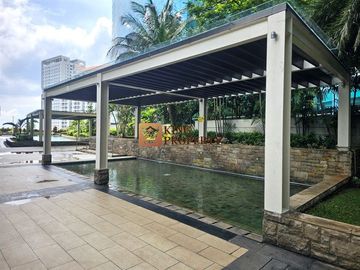 Disewa 1BR Central Park Residences Furnished – Di Atas Central Park Mall, Jalan Kaki ke APL Tower Jakarta Barat