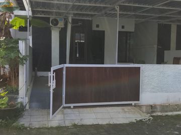 Disewakan rumah murah bagus di The Royal Griya Loka Tabanan Bali siap huni minimalis modern