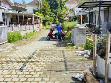 Disewakan rumah murah bagus di The Royal Griya Loka Tabanan Bali siap huni minimalis modern