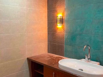 FOR LEASE | PORTOFINO SOUTH – BARE HOUSE WITH AIRCON