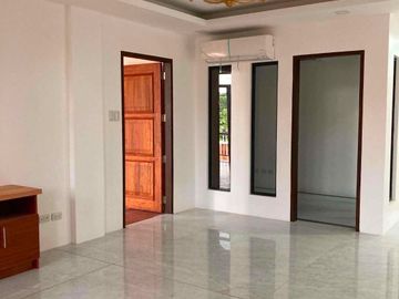 FOR LEASE | PORTOFINO SOUTH – BARE HOUSE WITH AIRCON