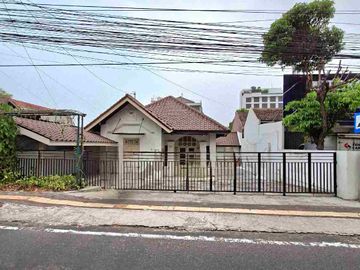 Disewakan rumah cocok untuk usaha/kantor dekat tugu jogja