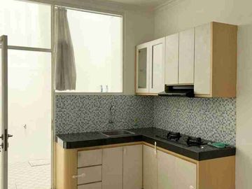 Rumah Baru Renov Puri Surya Jaya, Valencia. Full Furnish