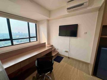 Disewakan Apartemen Collins Alam Sutera tipe Studio Furnished