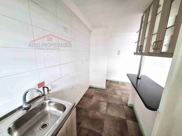 Se Arrienda Funcional y Lindo Departamento, Condominio Puerta de Alcala 1, Paradero 12, comuna de La Cruz.
