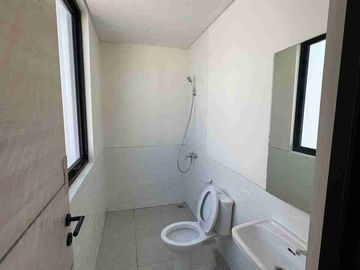JUAL RUMAH SIAP HUNI DI SERPONG PARK LEGOK TANGERANG