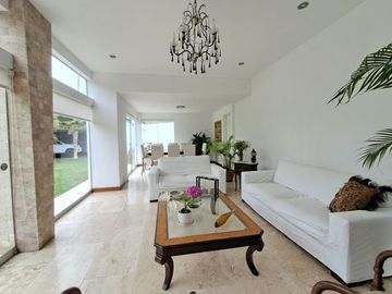 Exclusiva Residencia en La Encantada de Villa – Chorrillos