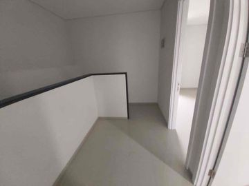 rumah baru di discovery altezza bintaro jaya sektor 9