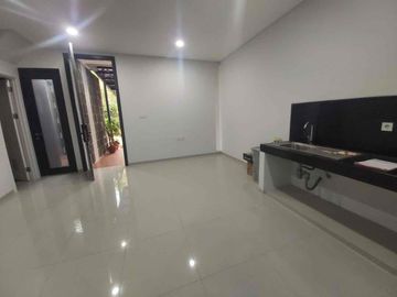 rumah baru di discovery altezza bintaro jaya sektor 9