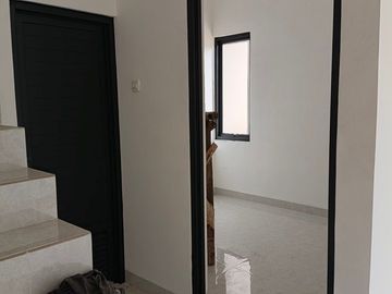 Rumah HN Serpong, Murah Mewah, 2 LANTAI, Baru di Tangsel, Kota Tangerang Selatan, Dijual