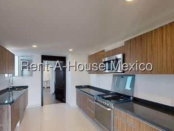 Departamento en Venta en Huixquilucan, Bosque Real CMB 27-342.
