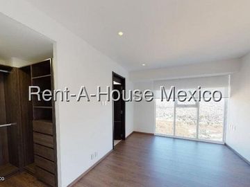 Departamento en Venta en Huixquilucan, Bosque Real CMB 27-342.