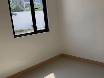 LEAF RESIDENCES SUSANA HEIGHTS MUNTILUPA CITY