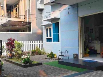 rumah mewah murah araya di jalan kembar di nieuw indie malang kota samping resto KDS, taman indie dekat binus, RS persada dan mall araya