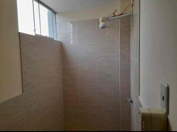 ALQUILO HABITACIÓN EN SAN BORJA FRENTE A PARQUE