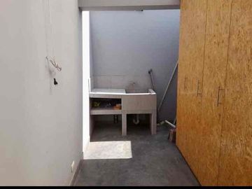 ALQUILO HABITACIÓN EN SAN BORJA FRENTE A PARQUE