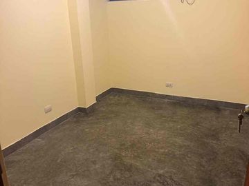 ALQUILO HABITACIÓN EN SAN BORJA FRENTE A PARQUE