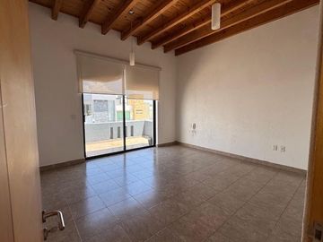 Oportunidad casa en renta en Cumbres del Lago Da Vinci