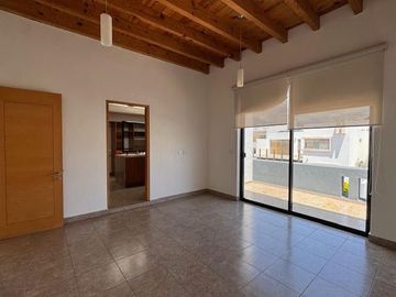 Oportunidad casa en renta en Cumbres del Lago Da Vinci