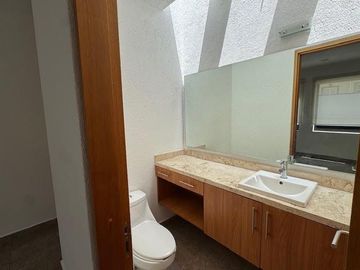 Oportunidad casa en renta en Cumbres del Lago Da Vinci
