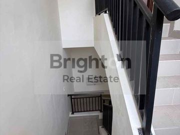 ORCHARD PARK RUMAH 2LANTAI HARGA NEGO SAMPAI DEAL
