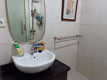 For RENT Apt. Thamrin Residences 3BR, Clean n Cozy Ready to Move