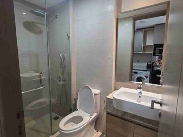 DISEWA APARTEMEN GOLD COAST STUDIO FURNISH