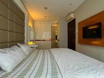 Desain Luxury Modern, Apartemen 2 Bedroom Central Park Residences Jakarta Barat Luas 87M2, Furnish Lengkap Siap Huni, Dekat Mall Central Park