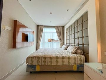 Disewakan 2 Bedroom Condominium Central Park Residences Modern Classic Luxury, Full Furnished, Lokasi Strategis, Diatas Mall Central Park