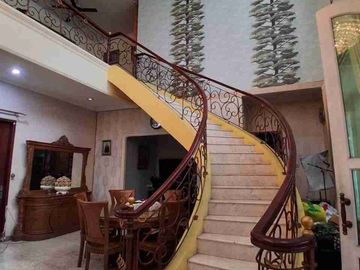 Di Jual Murah Rumah Mewah siap Huni di komplek Patra Puri Cibubur Jakarta Timur