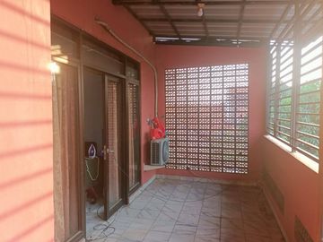 Dijual Rumah Luas di Wisma Ratu Jatimakmur Bekasi