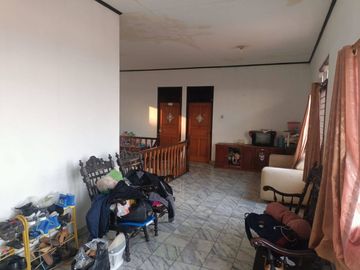 Dijual Rumah Luas di Wisma Ratu Jatimakmur Bekasi