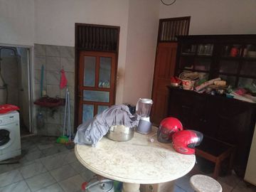 Dijual Rumah Luas di Wisma Ratu Jatimakmur Bekasi