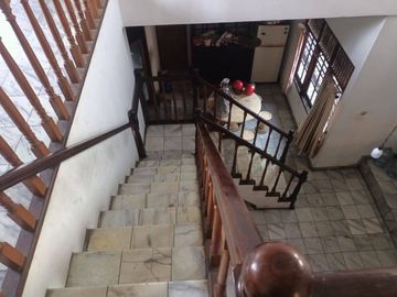 Dijual Rumah Luas di Wisma Ratu Jatimakmur Bekasi