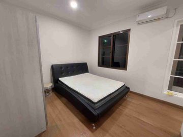 Disewakan Rumah Mewah Full Furnish Delatinos Bsd City Serpong Tangerang