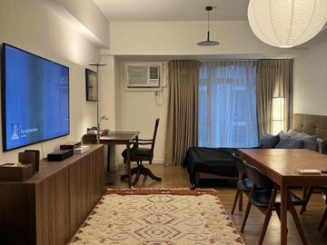 Sleek Semi-Furnished 36sqm Studio High-Floor Unit at High Street South - Verve Residences Tower 1, BGC, Taguig City