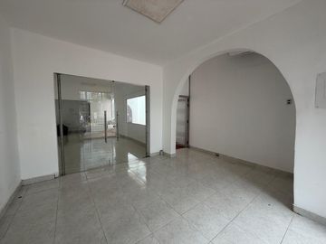SE VENDE LOCAL COMERCIAL EN EL CENTRO DE NEIVA
