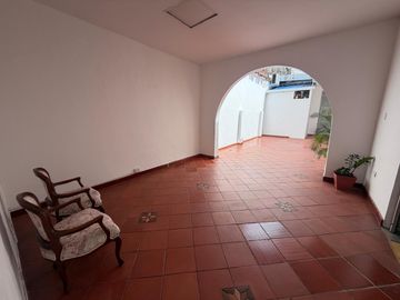 SE VENDE LOCAL COMERCIAL EN EL CENTRO DE NEIVA
