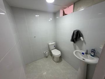 SE VENDE LOCAL COMERCIAL EN EL CENTRO DE NEIVA