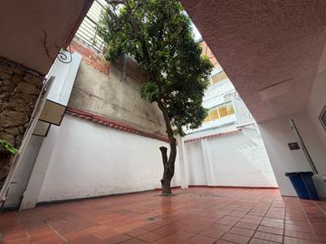 SE VENDE LOCAL COMERCIAL EN EL CENTRO DE NEIVA