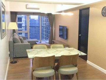 SPACIOUS 1BR FOR LEASE: Two Maridien, BGC