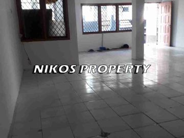 DISEWAKAN RUMAH BARU SELESAI RENOVASI NYAMAN SIAP HUNI DI DURI KEPA JAKARTA BARAT