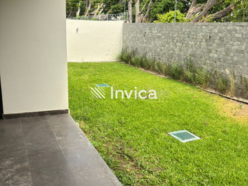 Residencia de lujo a estrenar en Valle Real ¡Entrega Inmediata!.