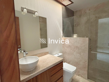 Residencia de lujo a estrenar en Valle Real ¡Entrega Inmediata!.