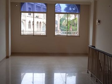 Dijual Ruko full 3 Lantai di Grand Galaxy bekasi
