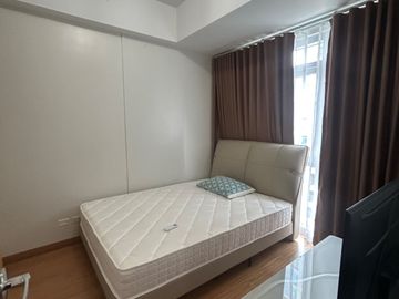 1BR with Balcony for Rent in Park Avenue, Grand Central Park BGC – Across Mitsukoshi Mall