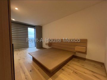 Departamento Tipo Loft Amueblado en Renta en Cuauhtémoc, Juarez BG 27-409.